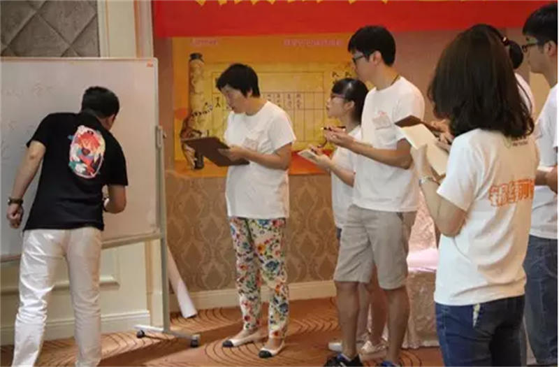 傾聽1.jpg 傾聽1.jpg