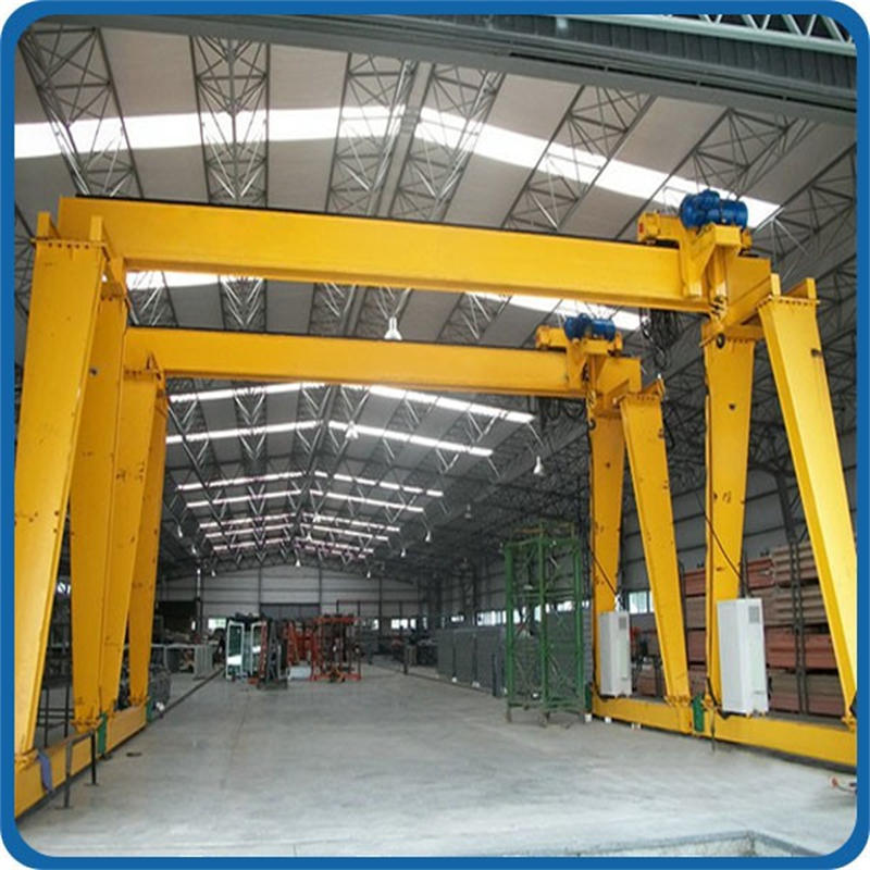 gantry crane 1.jpg gantry crane 1.jpg