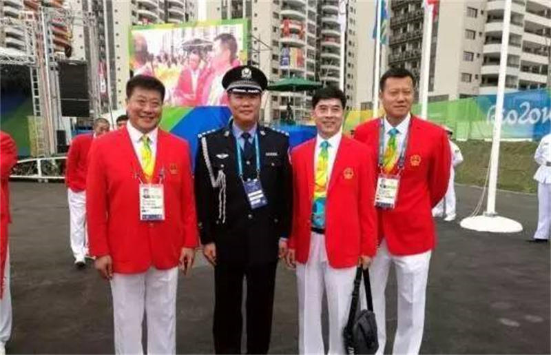 1ac9d94a53164ab58d8c1e5b5575a29a_th.jpg 1ac9d94a53164ab58d8c1e5b5575a29a_th.jpg