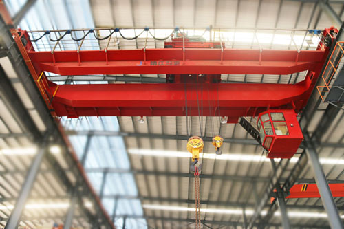 QD紅色背景模糊亮03.500.jpg QD紅色背景模糊亮03.500.jpg