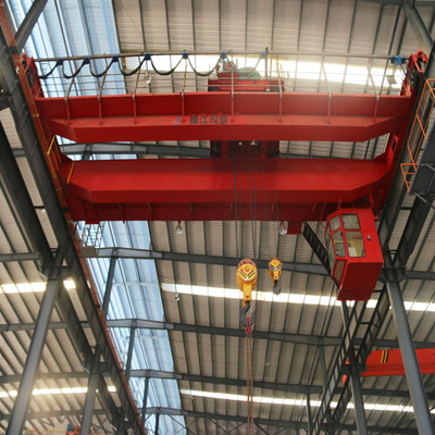 吊鉤橋式起重機(jī) 吊鉤橋式起重機(jī)