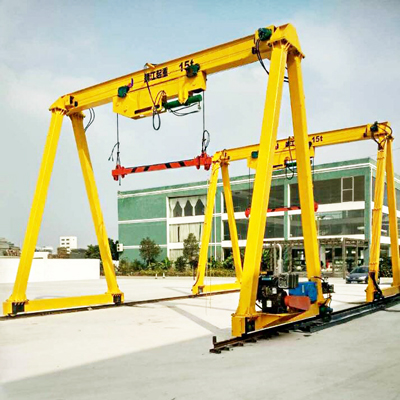 簡(jiǎn)易液壓龍門吊15T01亮.400.jpg 簡(jiǎn)易液壓龍門吊15T01亮.400.jpg